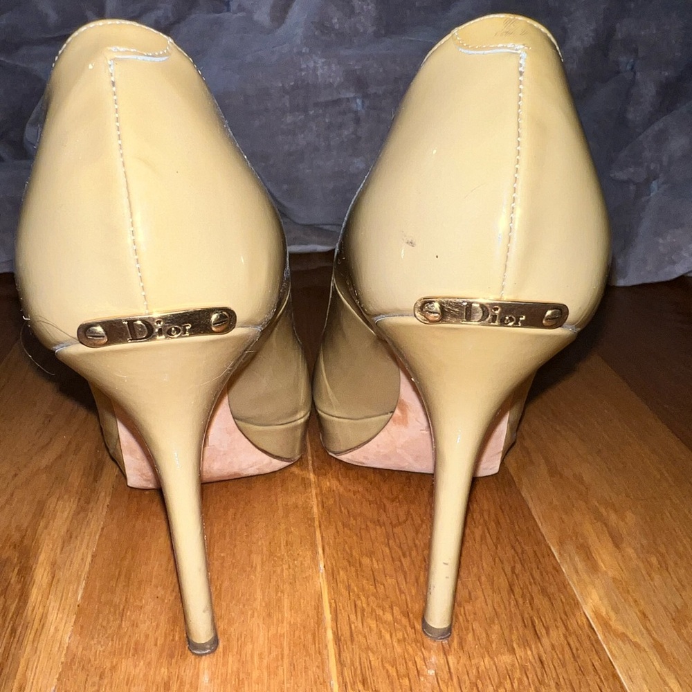 Dior Peep Toes Patent Leather Heels - Size: 37 - Picture 5 of 5
